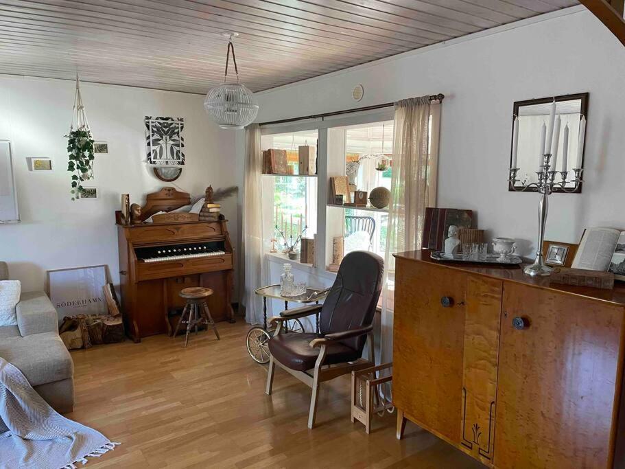 Harmonisk Villa 소더함 외부 사진